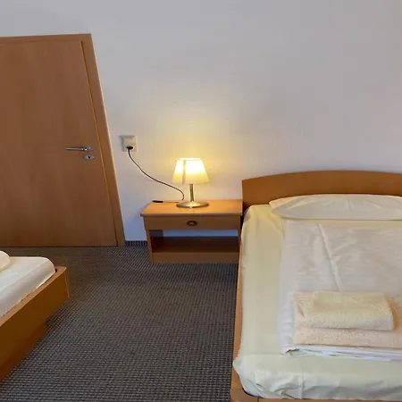 Apartment In Mit Balkon, Cleaning Included