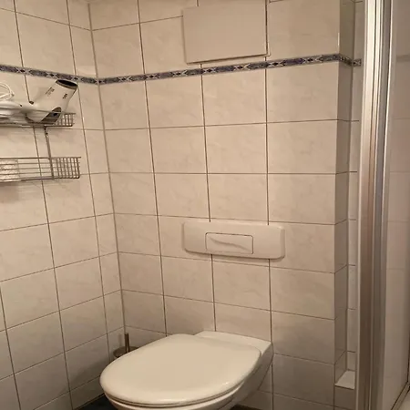 Apartment In Mit Balkon, Cleaning Included